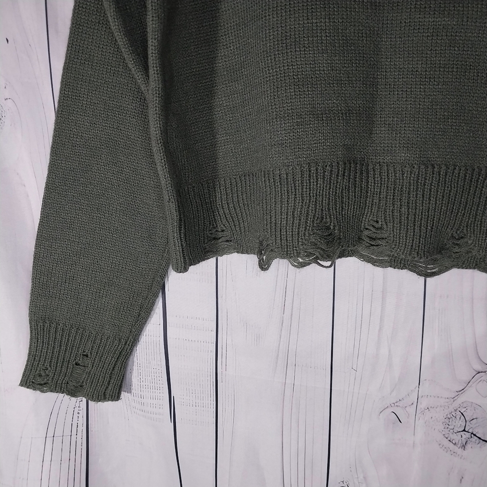 No Boundaries Olive Mushroom Graphic Cropped Grunge Distressed  Sweater - Picture 8 of 9